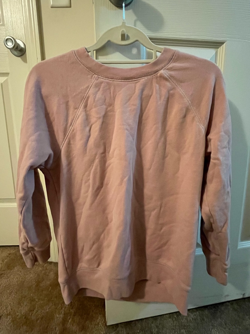 American Eagle Pink Pullover Sweatshirt